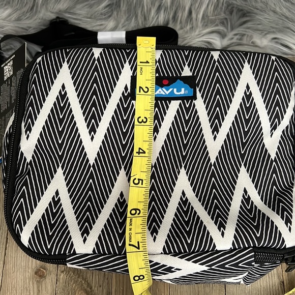 Kavu Lunch box - NEW - Picture 9 of 10